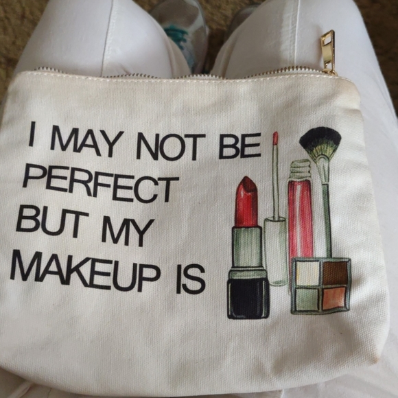 Forever 21 Other - Gently used FOREVER 21 funny saying makeup bag